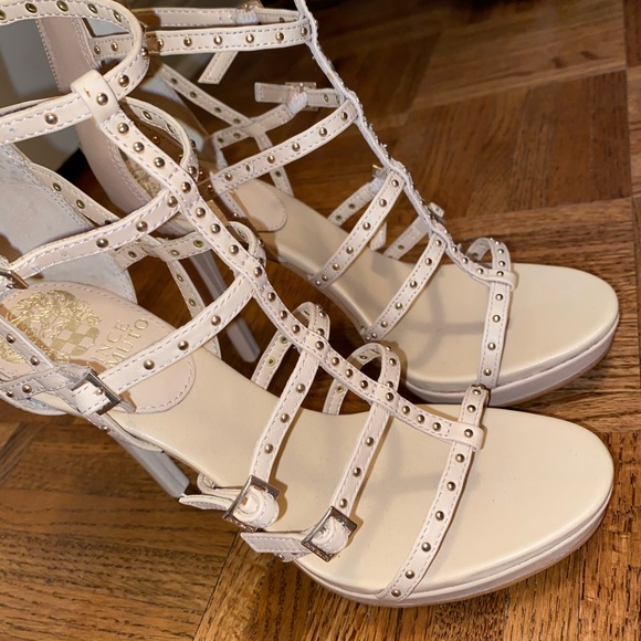 Vince Camuto Size 35 Cage Heels - Picture 4 of 11